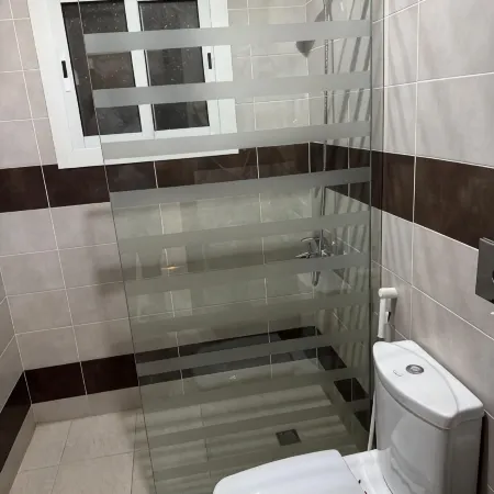 Asal Serviced Apartments Отели рядом с достопримечательностью «Свадебный банкетный зал Rose»