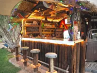 Frontier River Resort - bar