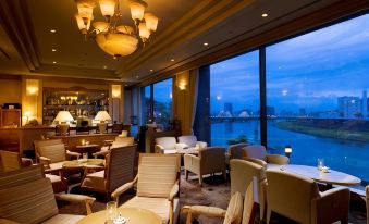 Numazu River Side Hotel