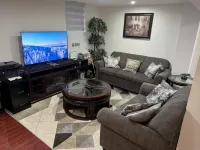 Cozy 2-bedroom luxury suite near Toronto airport. Hotels near Lisgar
