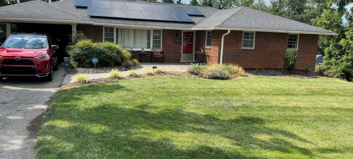 Spacious 4-BR House Close to Everything in Christiansburg, Blacksburg & Radford クリスチャンズバーグのホテル