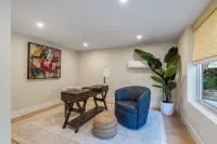 Ocean Oasis - 3-bedroom townhome in welcoming Vero Beach