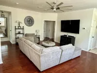 3BR Townhouse with pool in Medical Center - Private Pool