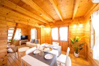 Awaji Seaside Log house in Goshiki