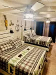 Mississippi River Front Property with amazing views!