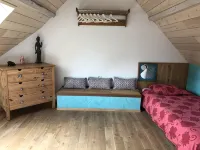 Eglantine Apartment in beautiful, fully renovated Canaulaise villa - Wifi