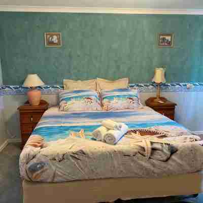 Avalon Bay Beach House Rooms