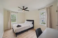 Welcome to Momo's Place. Charming 3 Bedroom, 1Bathroom with Modern Upgrades - ブティック