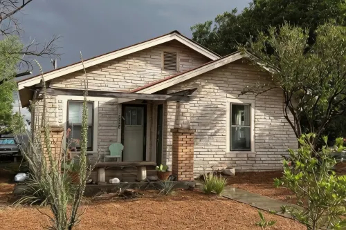 Tumble West Marfa - Charming & Comfortable 2-Bed, 2-Bath - 4성급