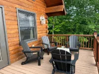 Enjoy the mountain view @ Panoramic Point a modern cabin w/Hot Tub+Wifi+Gameroom - Chalets