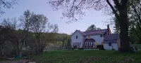 The Chanting River Nest. Snowmobile/Atv Trail Across St. Pet-Friendly! -  Privatzimmer
