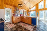 Beautiful Getaway Plus More! - Homestays