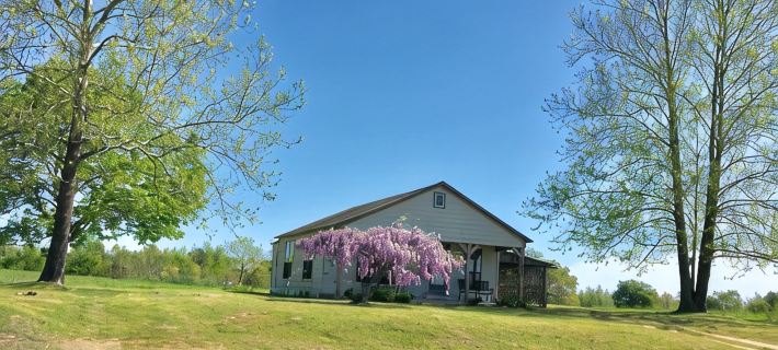 Fully Furnished Two Bedroom Farm House, "The Little House" Has Everything ! Hotele w: Pike County