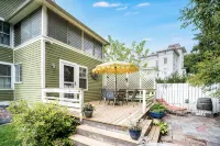 Pet-Friendly Getaway in Historic East Haddam Home