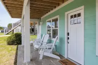 Atlantic Breeze South - Cozy & Renovated - Walk To Beach - 4-Star