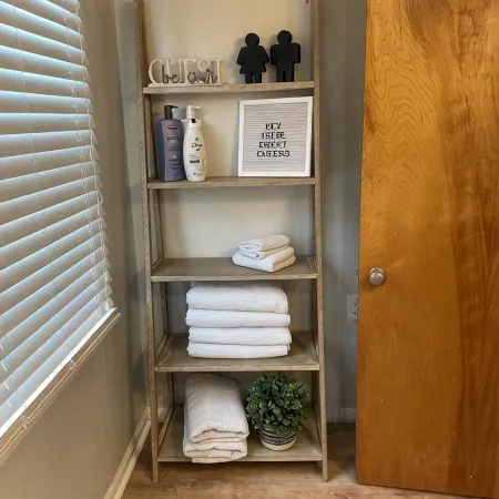 Newly remodeled home - adorable and cozy!