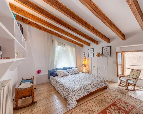 HOUSE WITH CHARM AND PARKING IN THE CENTER OF ARTÁ, SMALL POOL AND SOLARIUM Hotels in Arta