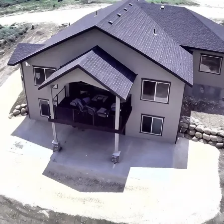 NEW Bear Lake home minutes from Garden City, GORGEOUS views, and Private Hot Tub
