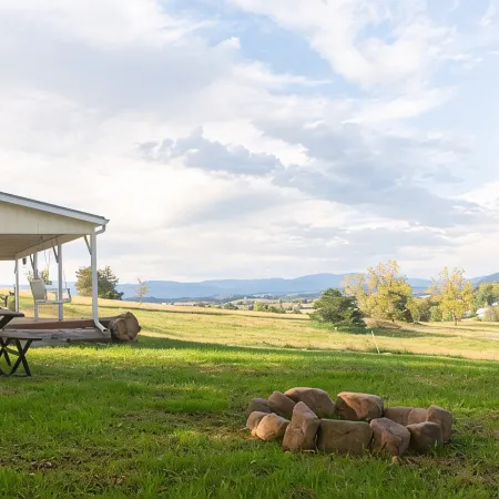 On farm cottage with mountain views.