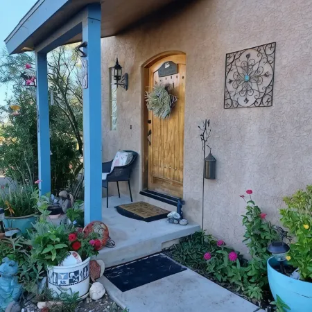 Cliff View Hacienda - Wild & Serene
