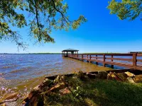 Lake Fork Premium Waterfront Retreat  - Fishing Boat Ramp Kayak Boat Dock/Slip - Homestays