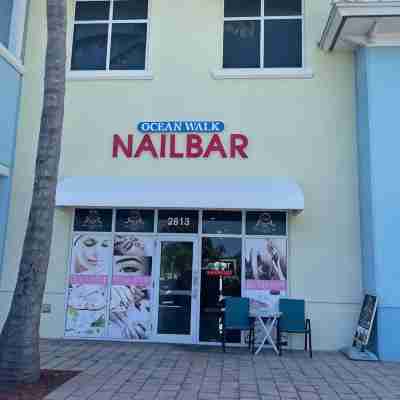 Hot Tub, Walk to Beach, Snorkeling, Surfing Hotel Exterior