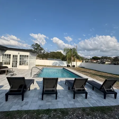 La Casita Of Spring Hill 3BR/2Bath POOL HOME