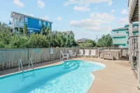 Welcoming Beach House with Private Pool and Hot Tub - Pools