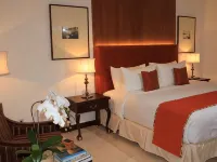 Hotel Ammi Cepu Ξενοδοχεία στην πόλη Cepu