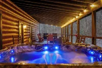 Swim Spa Pool - Hot Tub - Theater & Game Room - 5 Mins to Pigeon Forge - 산장