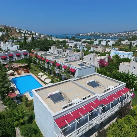 Villa Rustica Hotel Отели рядом с достопримечательностью «Пляж Гундоган»