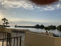 Gulf view condo with resort amenities<br>Gulf Island Beach and Tennis Club - gimnasio