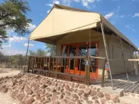 Tsabong Eco-Tourism Camel Park Các khách sạn ở 