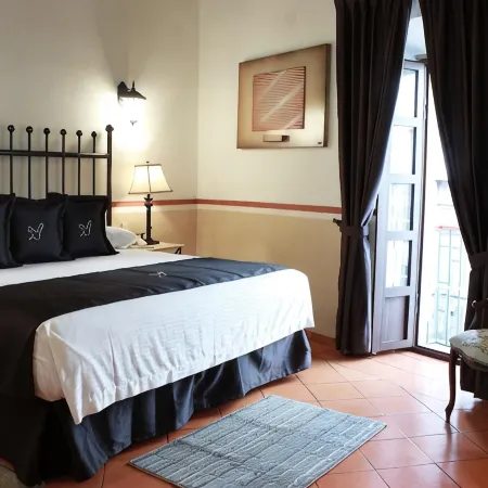 Hotel de la Paz