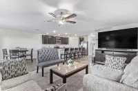 4-bedroom house in marvelous Buckeye with WiFi, AC. Enjoy your stay