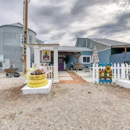 Panoramic Views & Dog Heaven at The Silo!