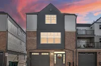 Bright/Beautiful new townhome near Old Town Arvada/Quick access to the Mountains - 4-Sterne