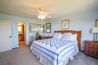 Mesmerizing Ocean View -Hawaiiana Style Walkout Unit - Whale and Bird Watching - 3-Star