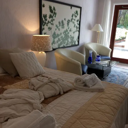 Solrosen I Simrishamn - Österlen Hotels in Simrishamn