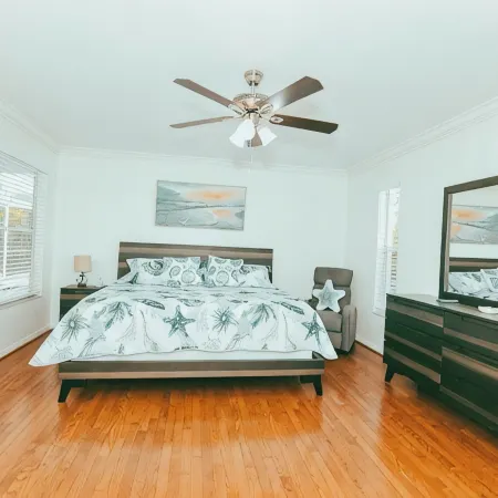 Private Pool Paradise! 3BR Fort Myers House w/ WiFi & A/C