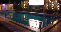 Best Western Hotel City Center Gujranwala - С бассейном