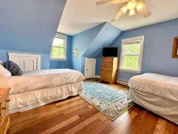 Downtown Bayfield Home W/ Lake Views, Near Ferry & Marina
