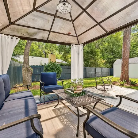 The Skipper’s Hideaway: Golf Course & Pool Oasis