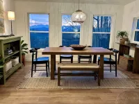 "Rooms with a View" newly renovated rustic modern home with stunning BRM views - Boutique