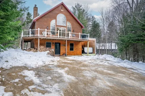 15 Guest Chalet with Sauna and Hot Tub - Bunk Room - 4 minutes to Sunday River - Chalets