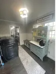 Cape Cod cottage close to Prembroke Creek