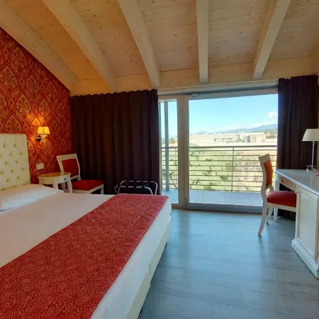 Nuova Opera Rooms
