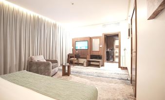 White Diamond Hotel Sari