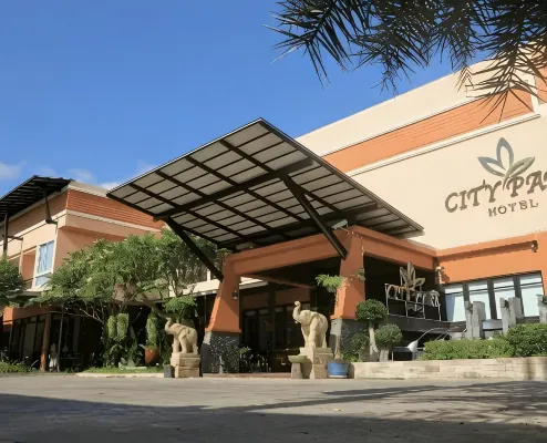 City Park Hotel