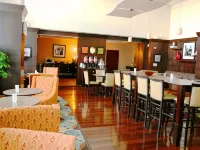Hampton Inn & Suites Detroit-Canton - Frühstück